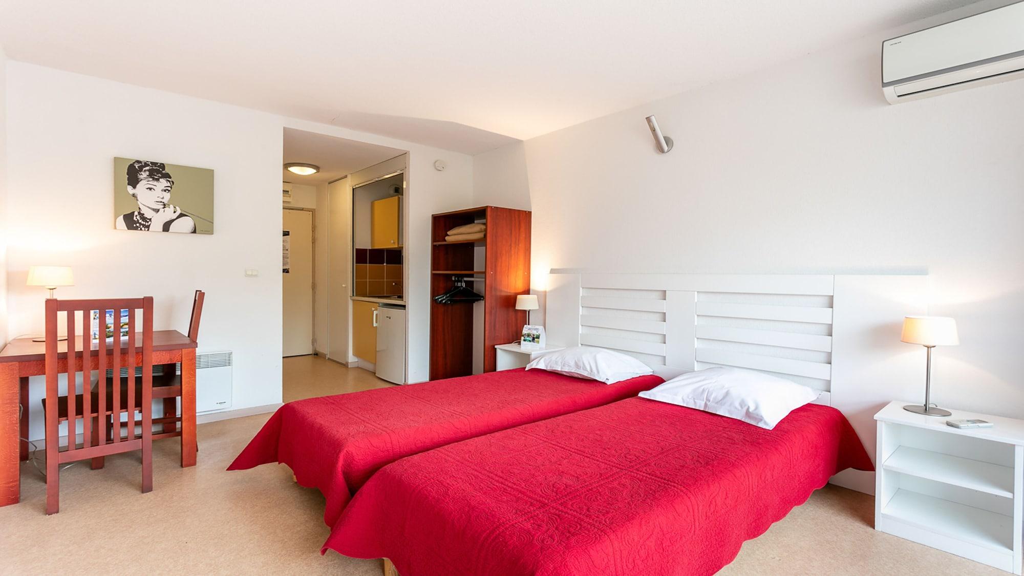 Vacanceole - Residence Le Saint Clair แอกด์ ภายนอก รูปภาพ