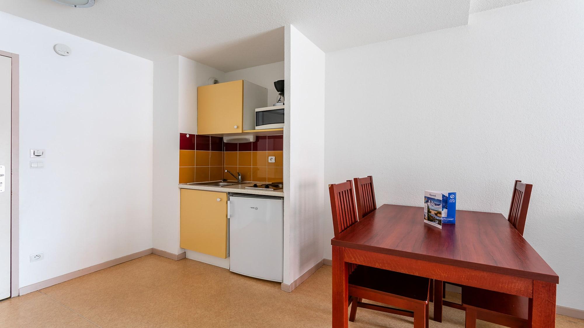 Vacanceole - Residence Le Saint Clair แอกด์ ภายนอก รูปภาพ
