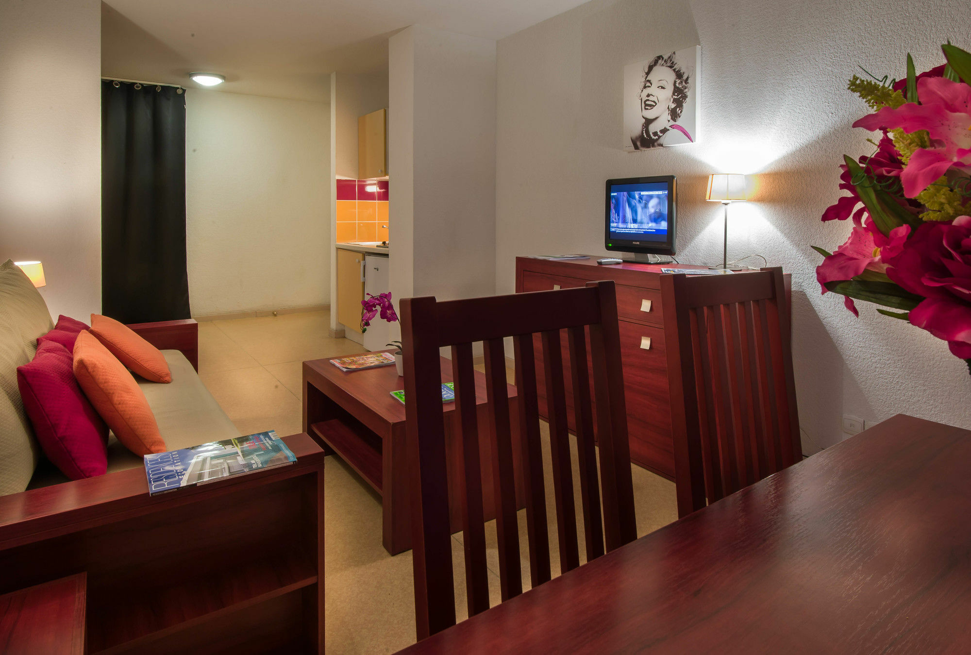 Vacanceole - Residence Le Saint Clair แอกด์ ภายนอก รูปภาพ